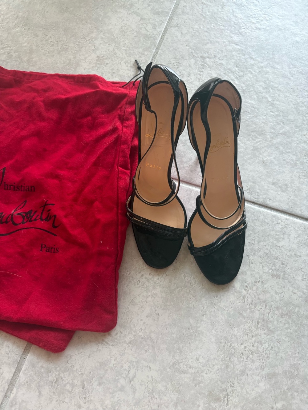 Christian Louboutin Black Patent Leather Ankle Strap Heels Red Sole 39